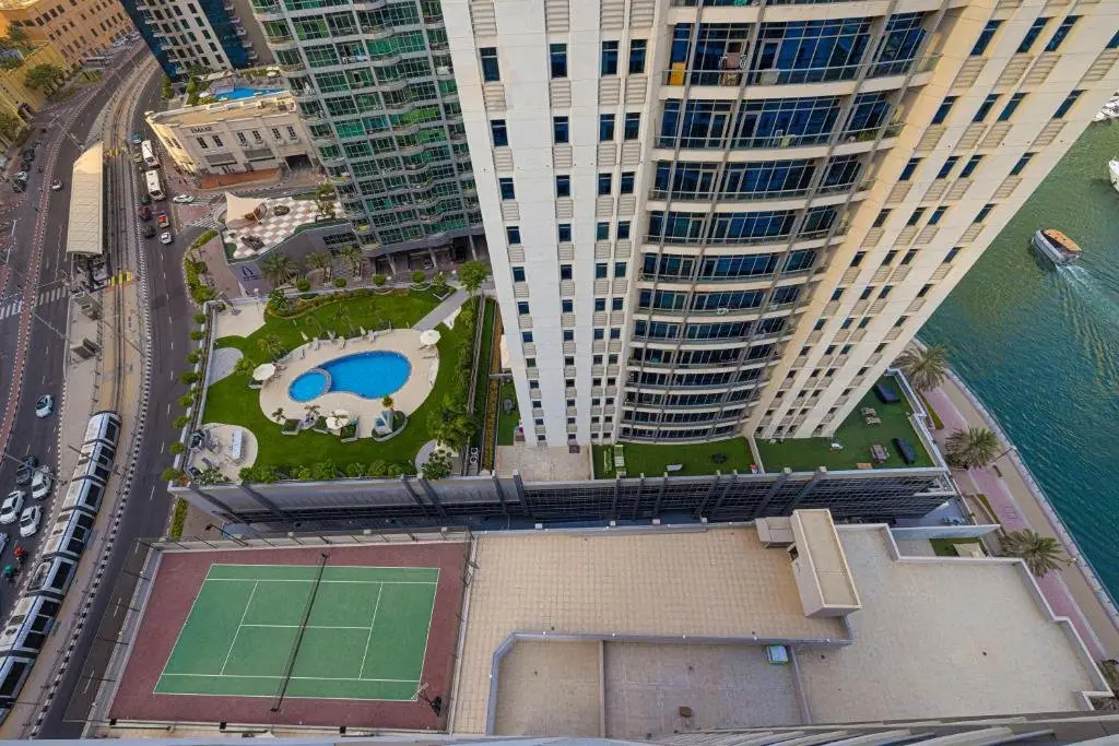 Дубай: Royal Premium Marina Wharf 21704