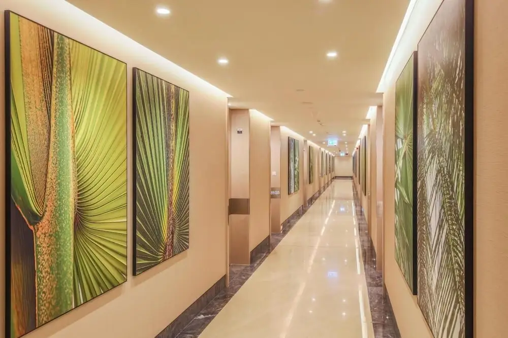 Дубай: Fancy Studio at the Palm With The Atlantis View