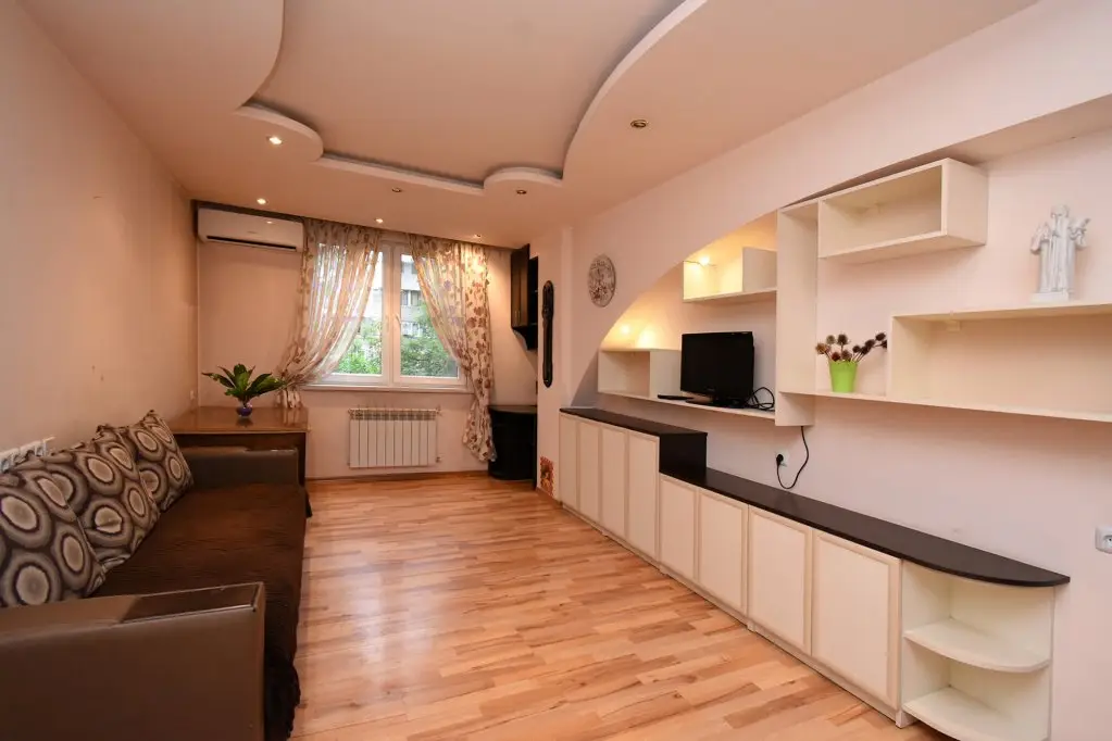Ереван: Апартаменты Amiryan 18a