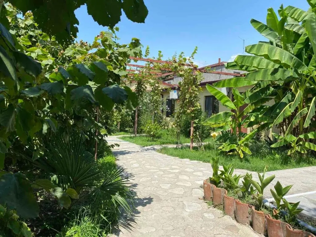 Телави: Hotel Villa Eniseli