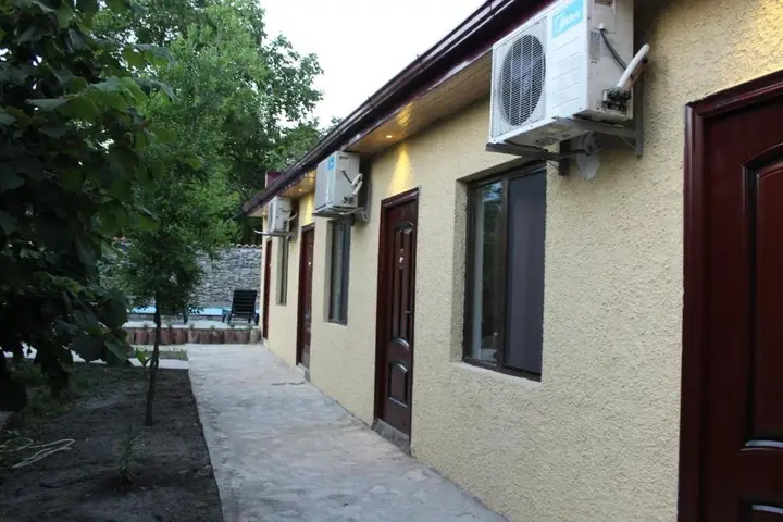 Телави: Hotel Villa Eniseli