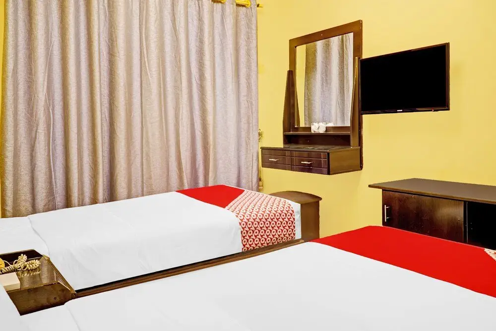 Дубай: Moon Creek Hotel by OYO Rooms