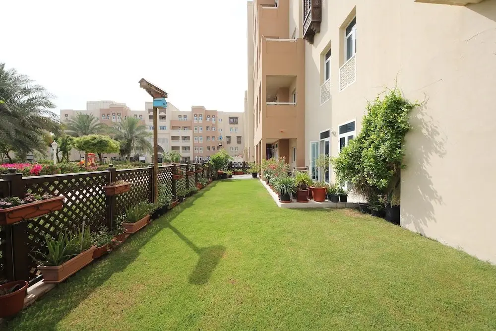 Дубай: Masakin Al Furjan by Signature Holiday Home
