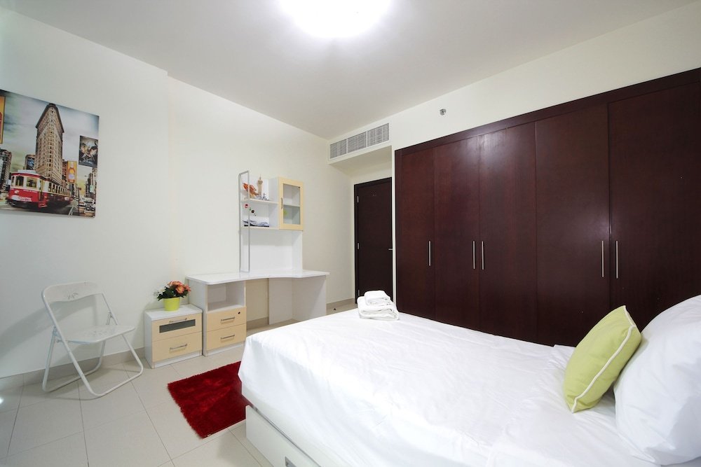 Дубай: Masakin Al Furjan by Signature Holiday Home