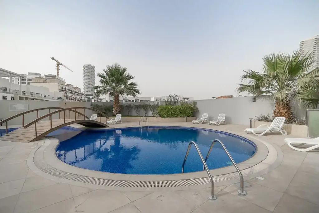 Дубай: Spacious flat in Jumeirah Village Circle
