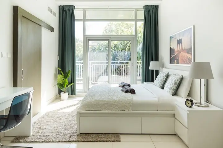 Дубай: Superb apartment walking distance to Burj Khalifa