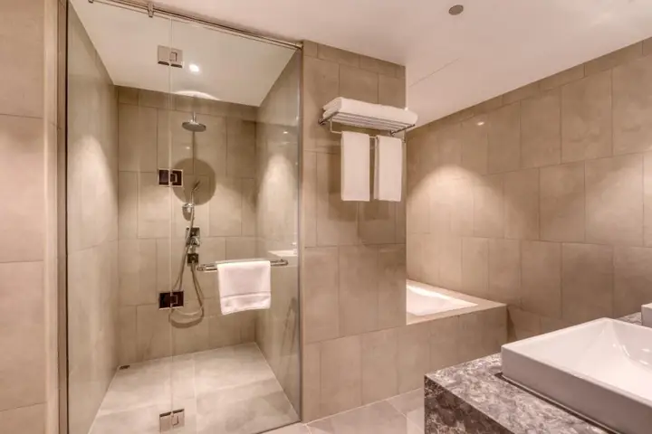 Дубай: The First Collection at Jumeirah Village Circle