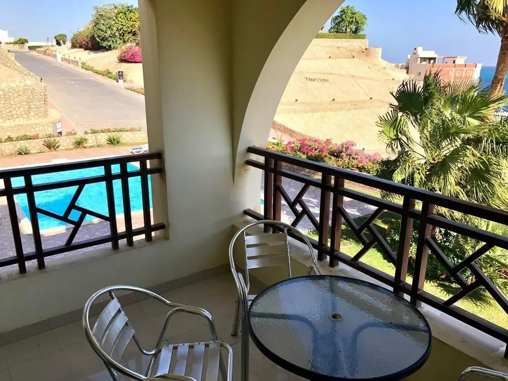 Stunning sea View Studio The View Waterside — фото 1