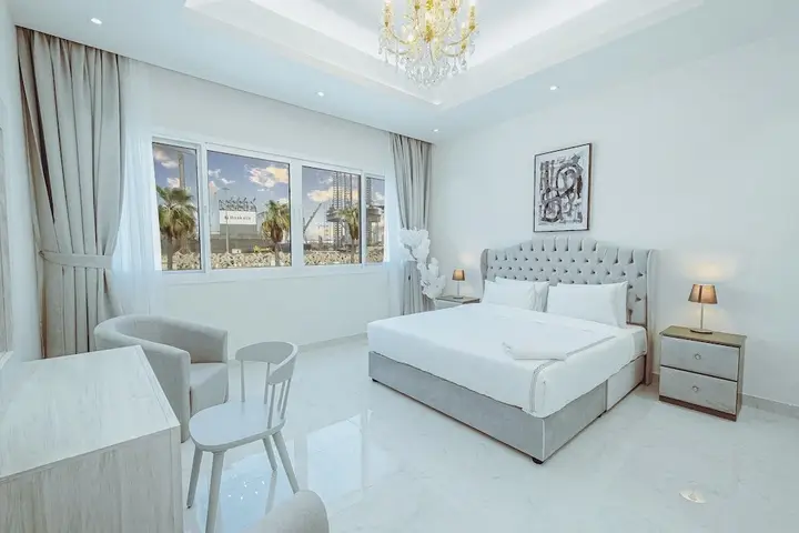Дубай: LUX White Modern Villa