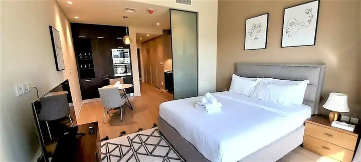 Дубай: Park View Gorgeous Studio With Balcony