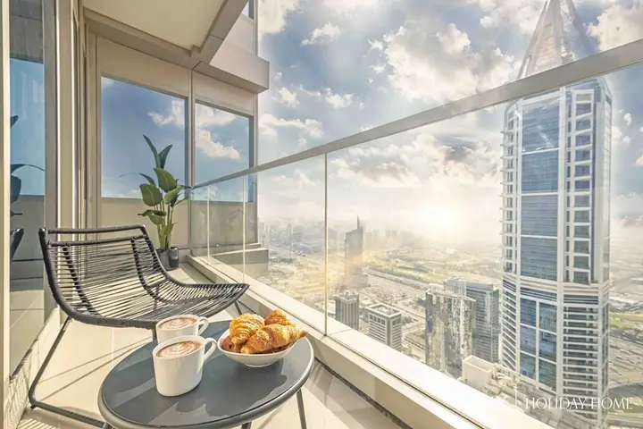 Дубай: LUX The Sky View Suite Dubai Marina