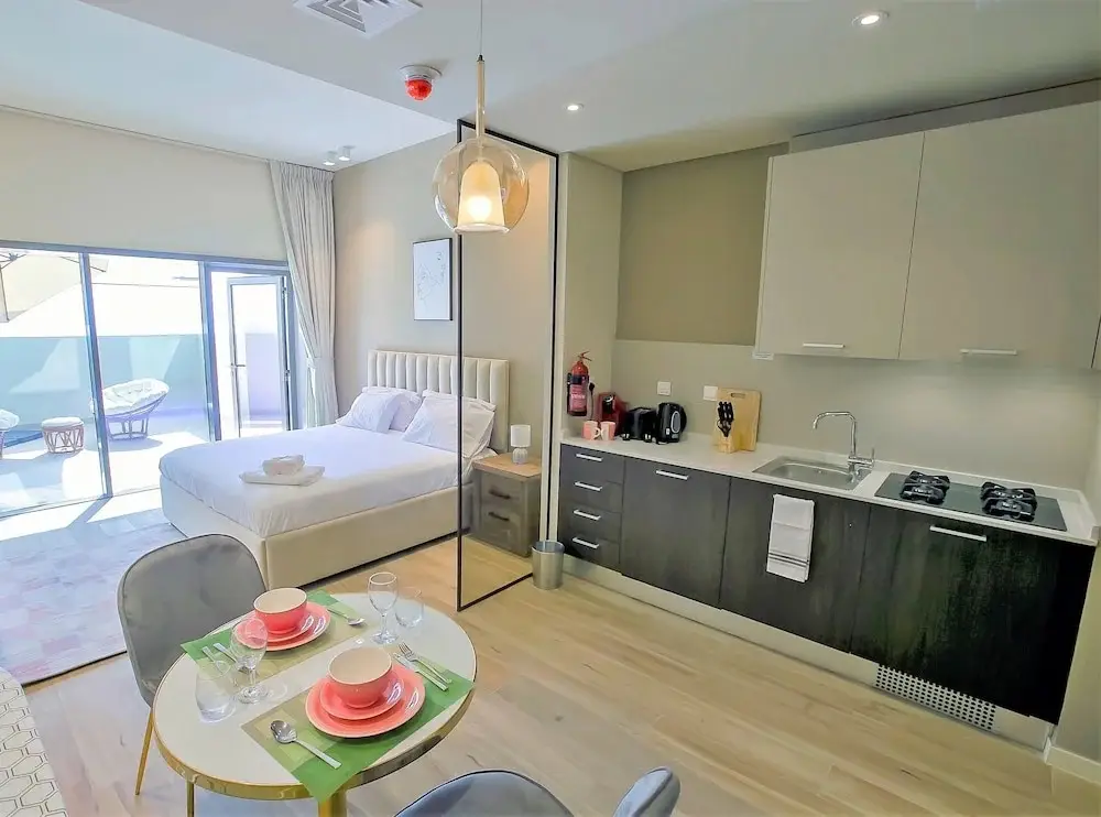 Дубай: Gorgeous Stay With Balcony at Park View
