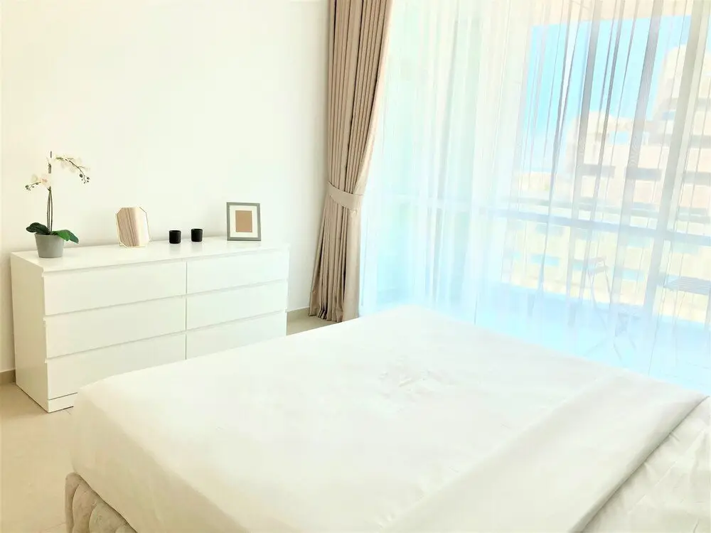 Дубай: Luxurious Stay at the Walk JBR