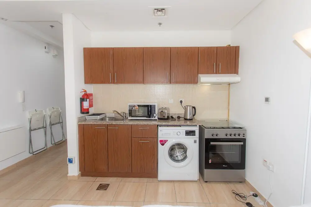 Дубай: Sky parlor studio close to Dubai Marina