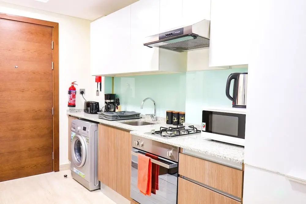 Дубай: Fully Furnished Studio in Azizi Aliyah