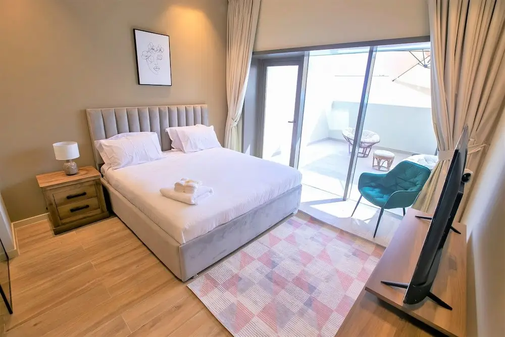 Дубай: Amazing Superior Studio With Balcony Park View JVC