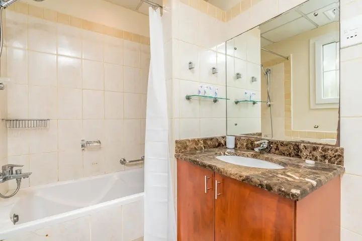 Дубай: Lux BnB Springs Villa Private Garden