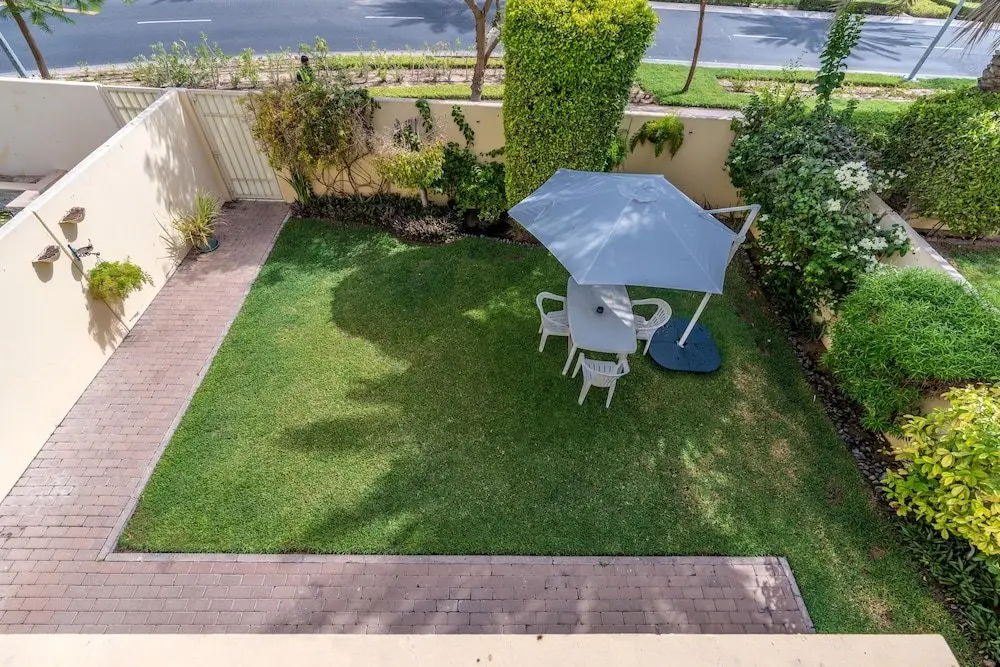 Дубай: Lux BnB Springs Villa Private Garden