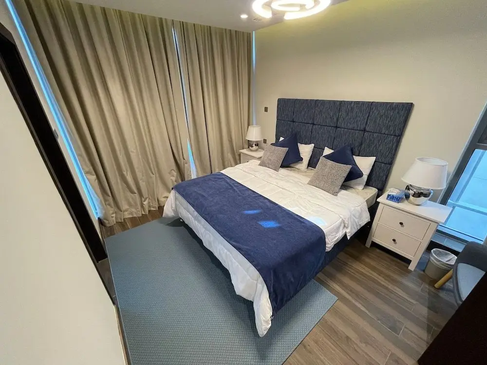 Дубай: Best Townhouse On Jcv 4 Bedrooms With Jacuzzi