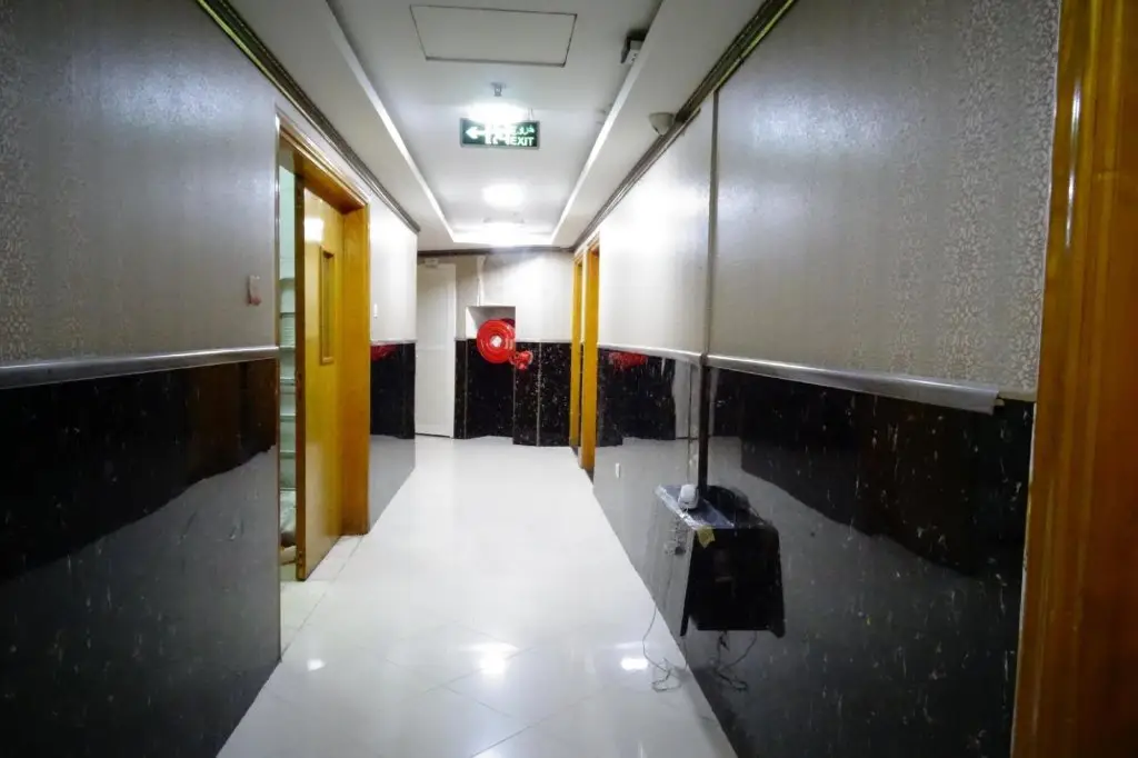 Super OYO 945 Dream Touch Hotel — фото 1
