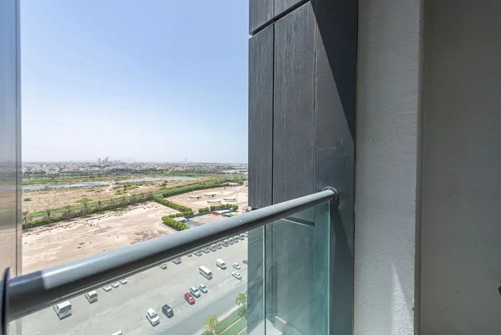 Дубай: Marco Polo - Elegant Studio with Panoramic City Views