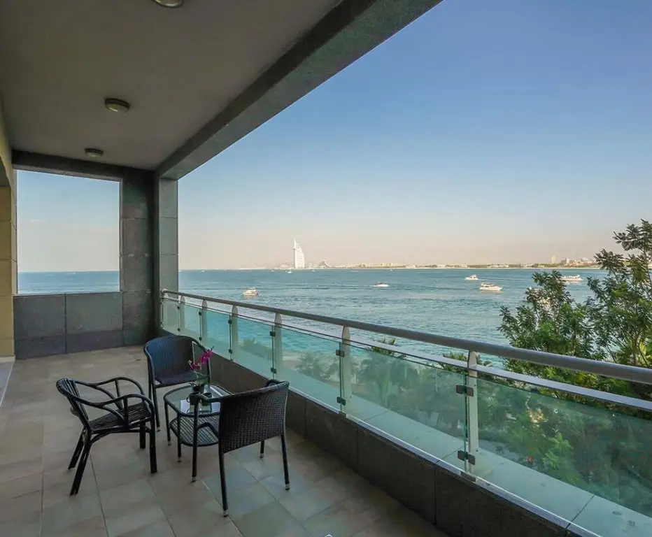 Дубай: KeyHost - Dream The Palm Residences Near Rixos - K261