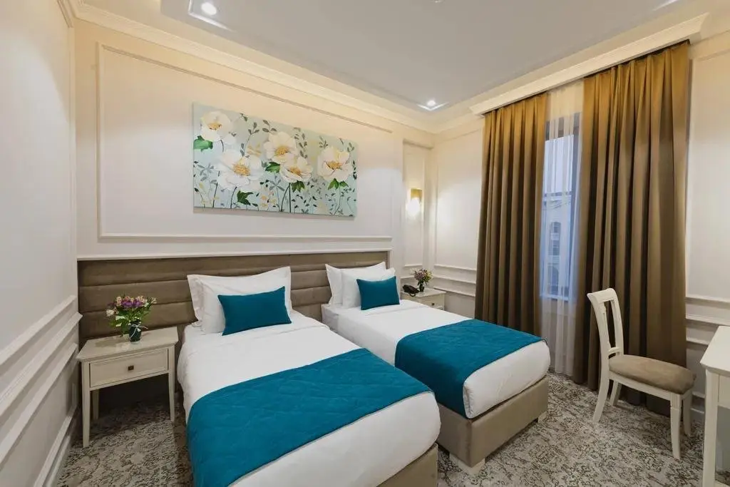 Самарканд: Отель Zarafshon Parkside Hotel