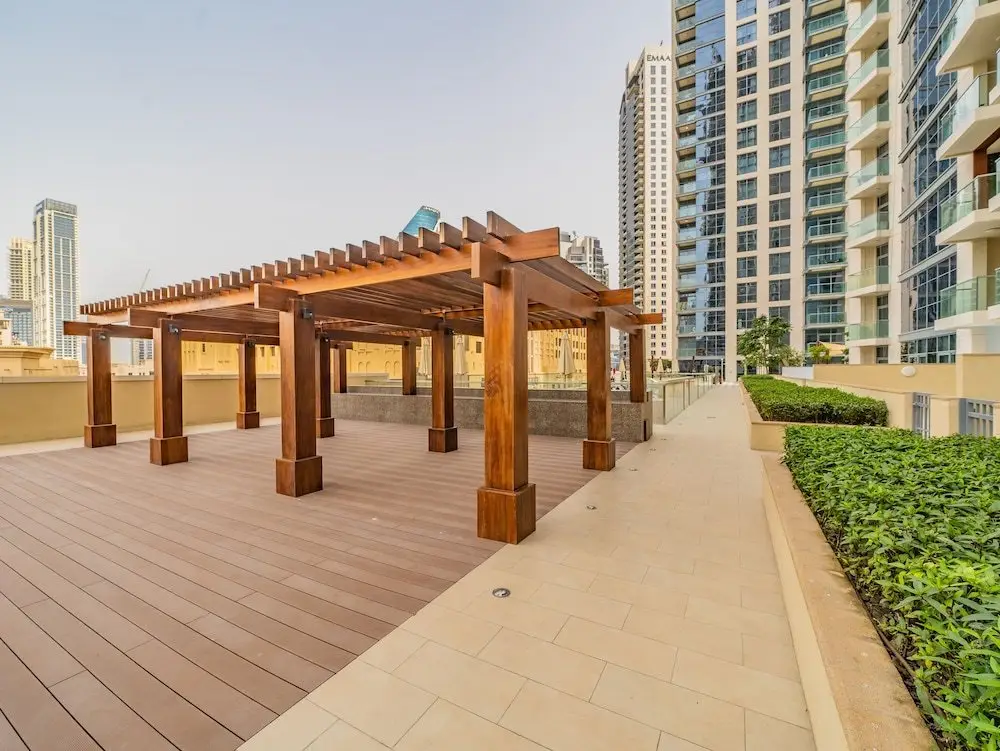 Дубай: Monty - Bohemian Treasure 1BR, 5-min to Dubai Mall
