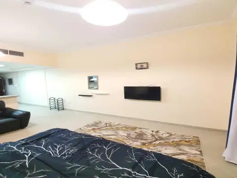 Lovely Furnished Studio With Pool — фото 1