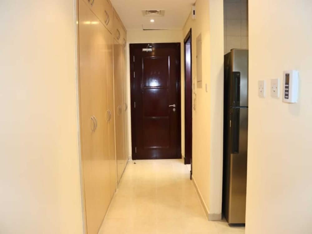 Дубай: Stunning Family Friendly Studio Close To Dubai Hub