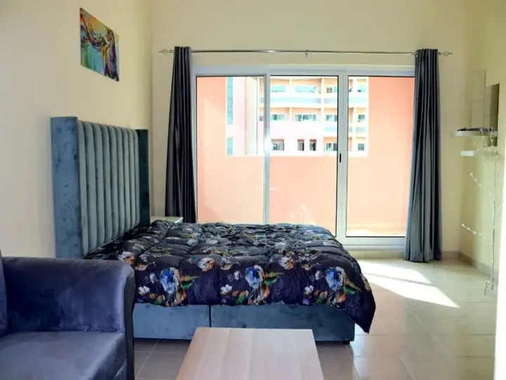 Дубай: Stunning Family Friendly Studio Close To Dubai Hub