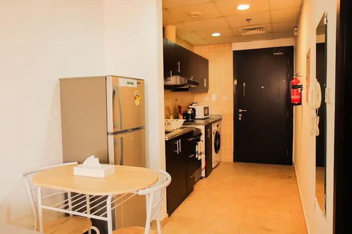 Дубай: Studio Apartment in Silicon Gates 1