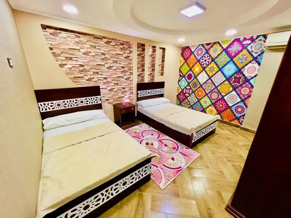 Александрия: Saraya's Apartment