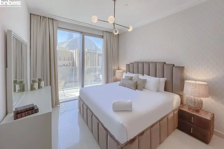 Дубай: 1B-Boulevard Point-203 by Bnb homes