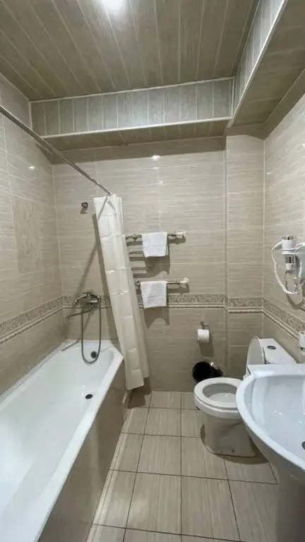 Ташкент: Lokomotiv Hotel