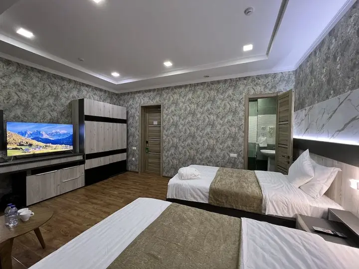 Ташкент: Ada Hotel