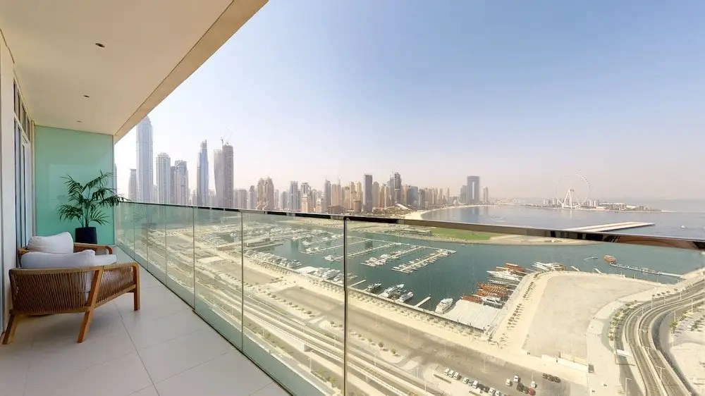 Sunrise Bay 2BR Luxury Apartment — фото 1
