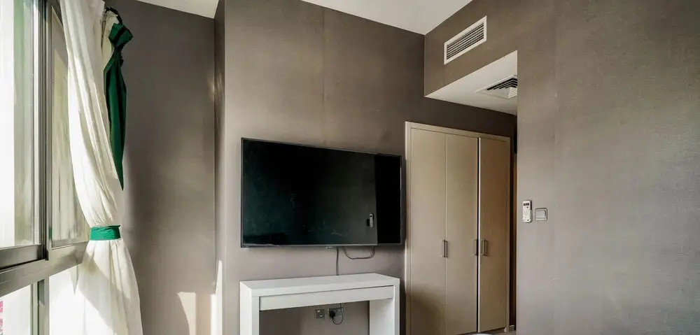Дубай: KOHH – 3BR Townhouse in Claret