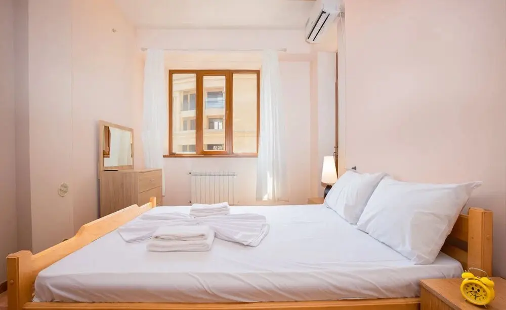 Ереван: Stay Inn на ул. Амиряна, 4/6