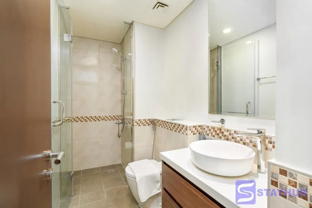 Дубай: Stunning 1BR Apt in Business Bay