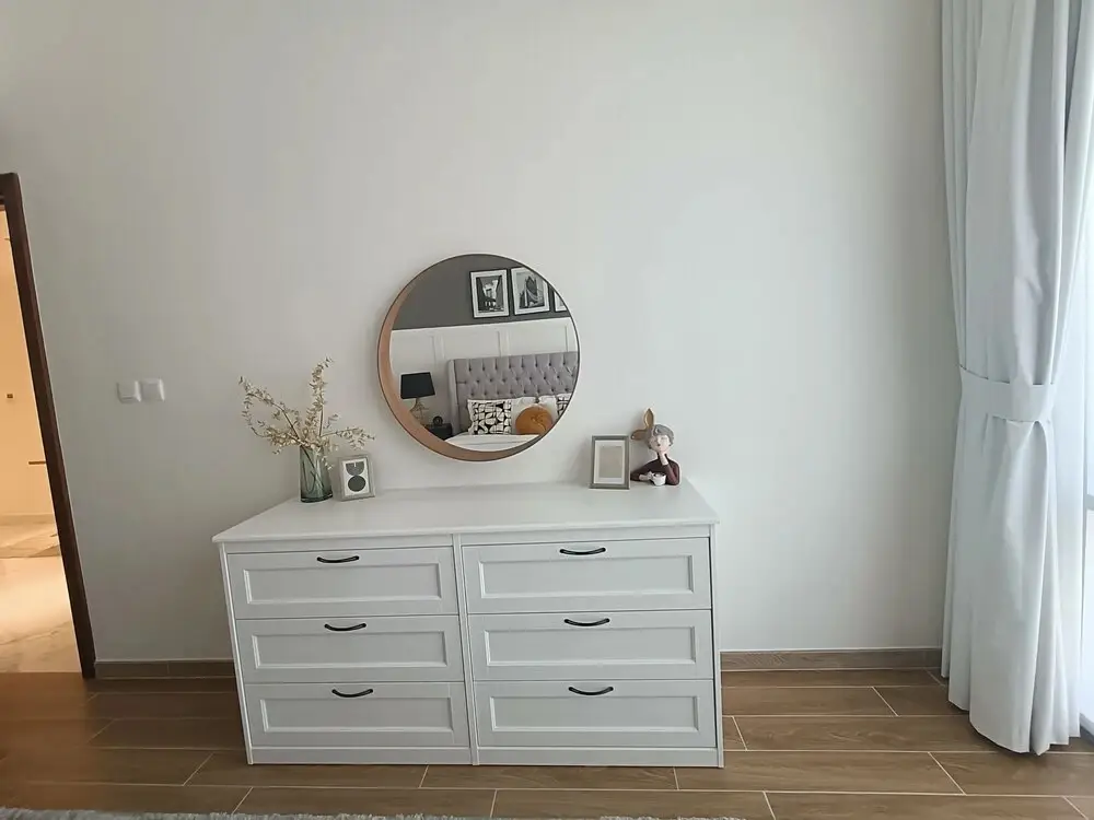 Дубай: Whitesage - Fabulous Canal Views from This Waterfront Luxe Apt