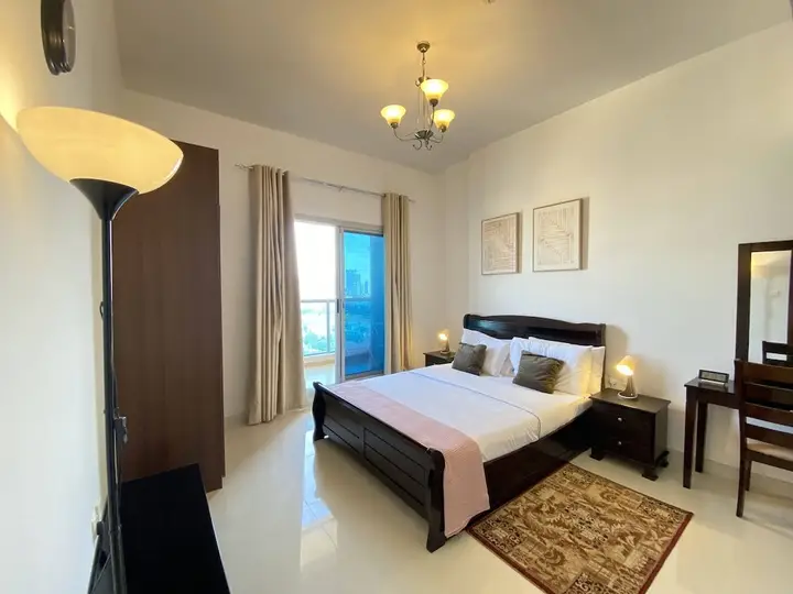 Дубай: Lux BnB Elite Residences I Golf Course Views