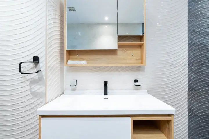 Дубай: Whitesage - Sophisticated and Homey apartment Near to Metro