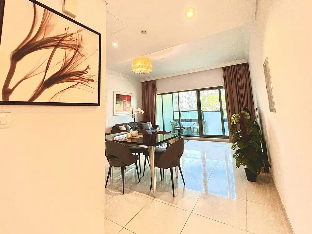 Дубай: SuperHost - Apartment With Stunning Pool View in Business Bay