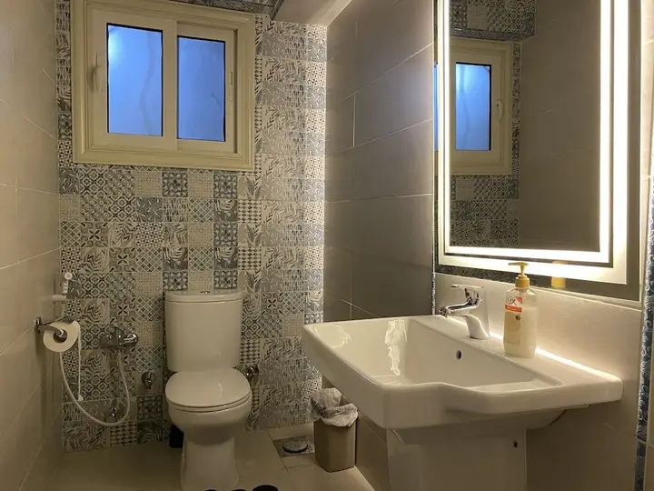 Каир: Nile View 2-bed Apartment in Zamalek Cairo