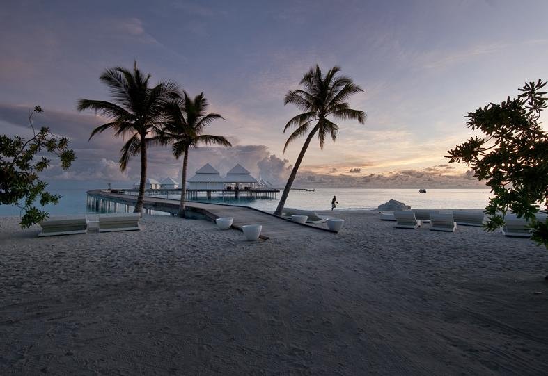 Атолл Алиф-Алиф: Diamonds Thudufushi Beach And Water Villas