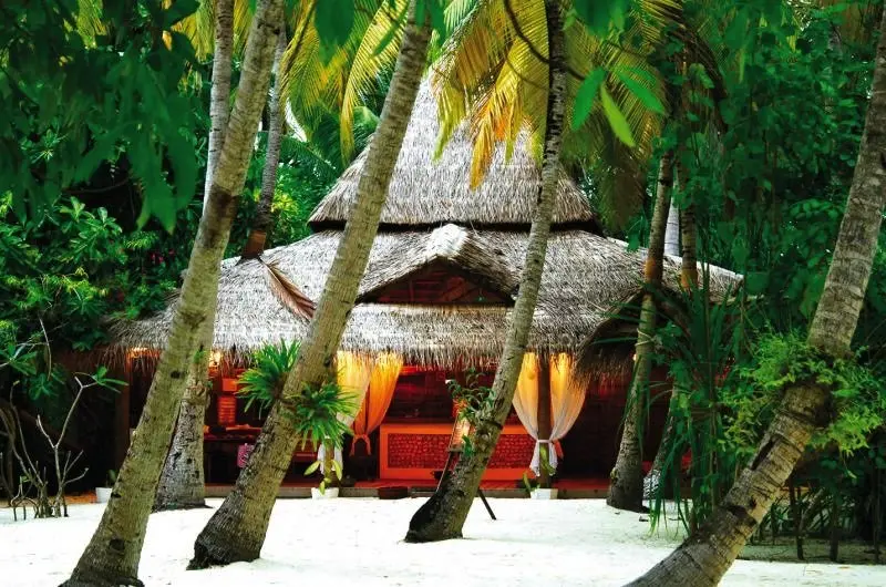 Атолл Алиф-Алиф: Diamonds Thudufushi Beach And Water Villas