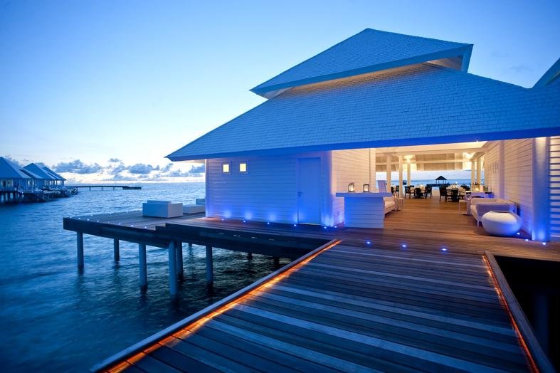 Атолл Алиф-Алиф: Diamonds Thudufushi Beach And Water Villas