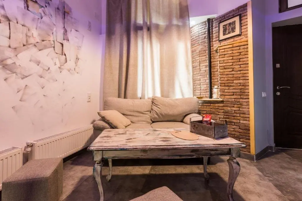 Тбилиси: City center, small and cozy apart