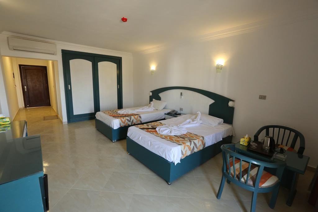 Рас-Сидр: Отель Golden Beach Resort - Ras Sudr
